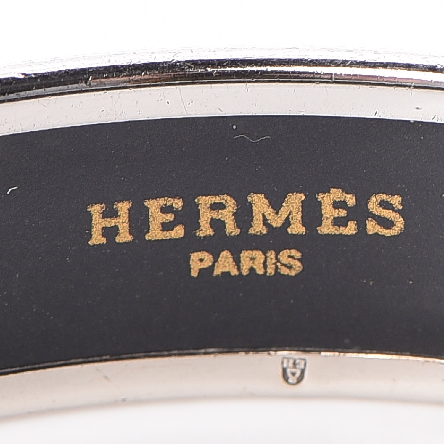 Hermes Enamel Printed Caleche Medium Bracelet 65 Pannacotta 4 of 6