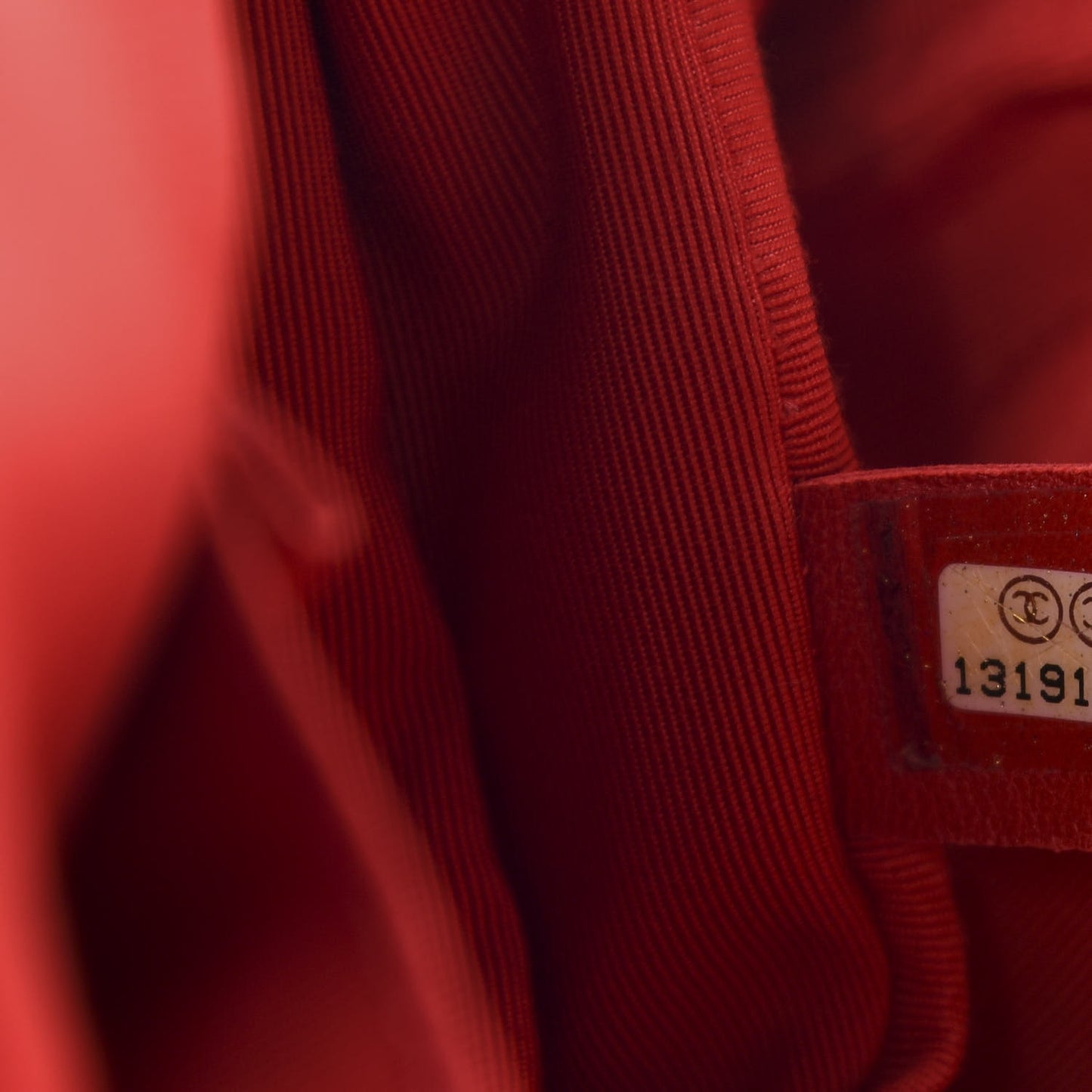Lambskin Bubble Quilt Camera Case Red
