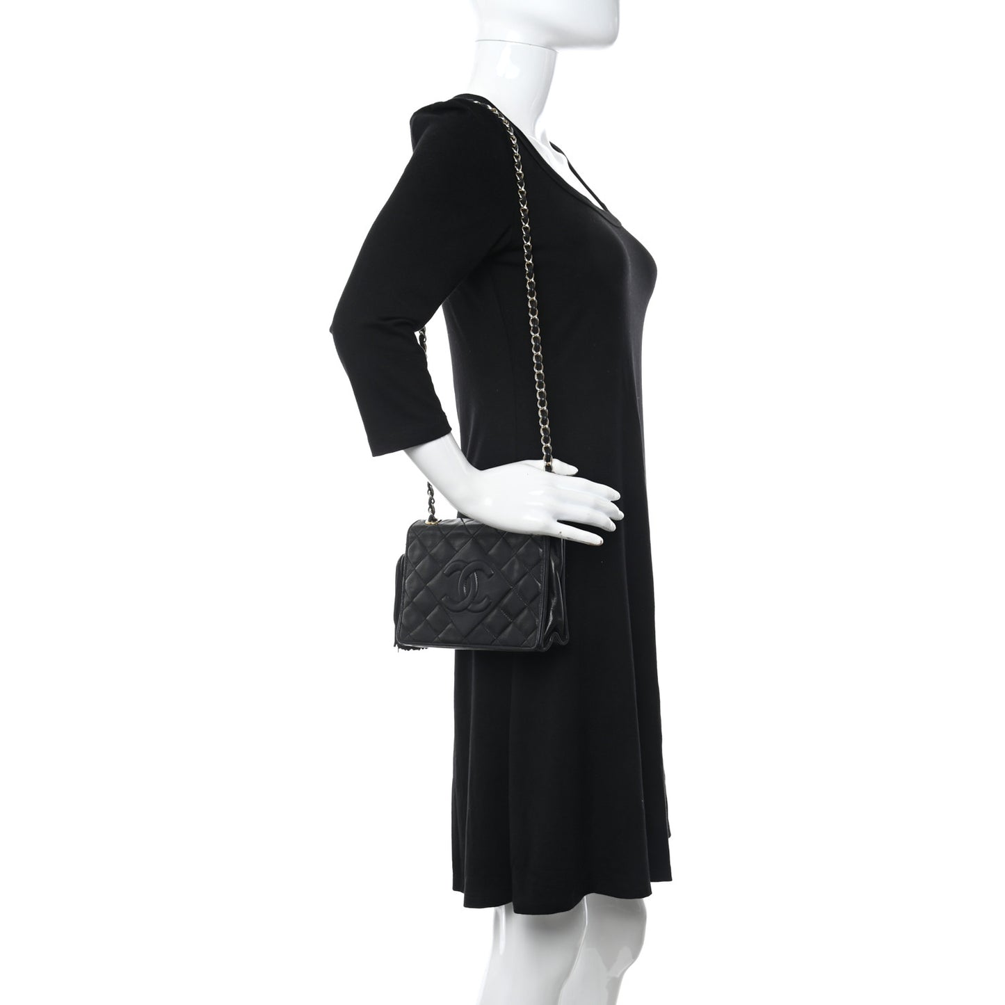 Lambskin Small Tassel Single Flap Black