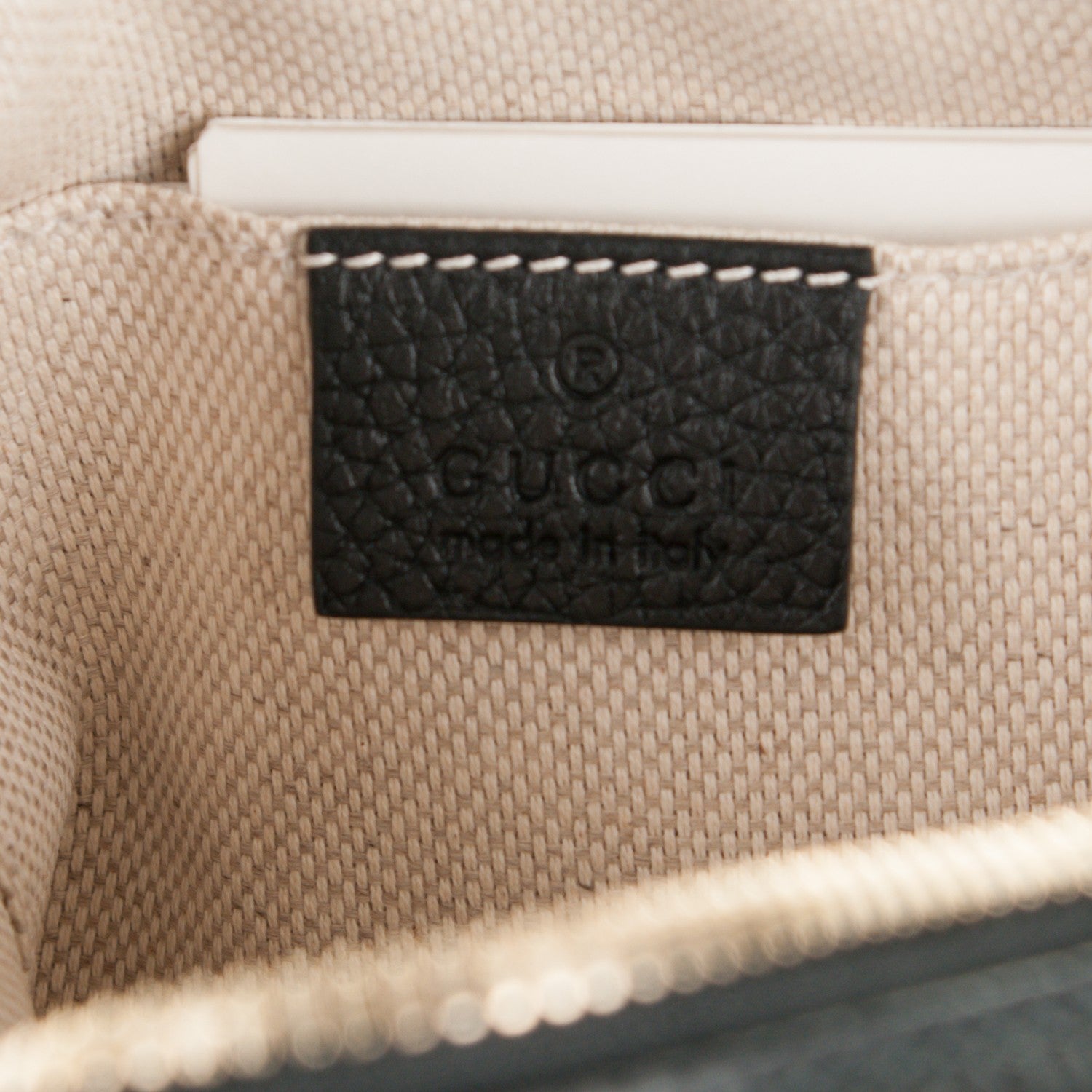 Gucci Pebbled Calfskin Small Soho Disco Bag Black 6 of 7