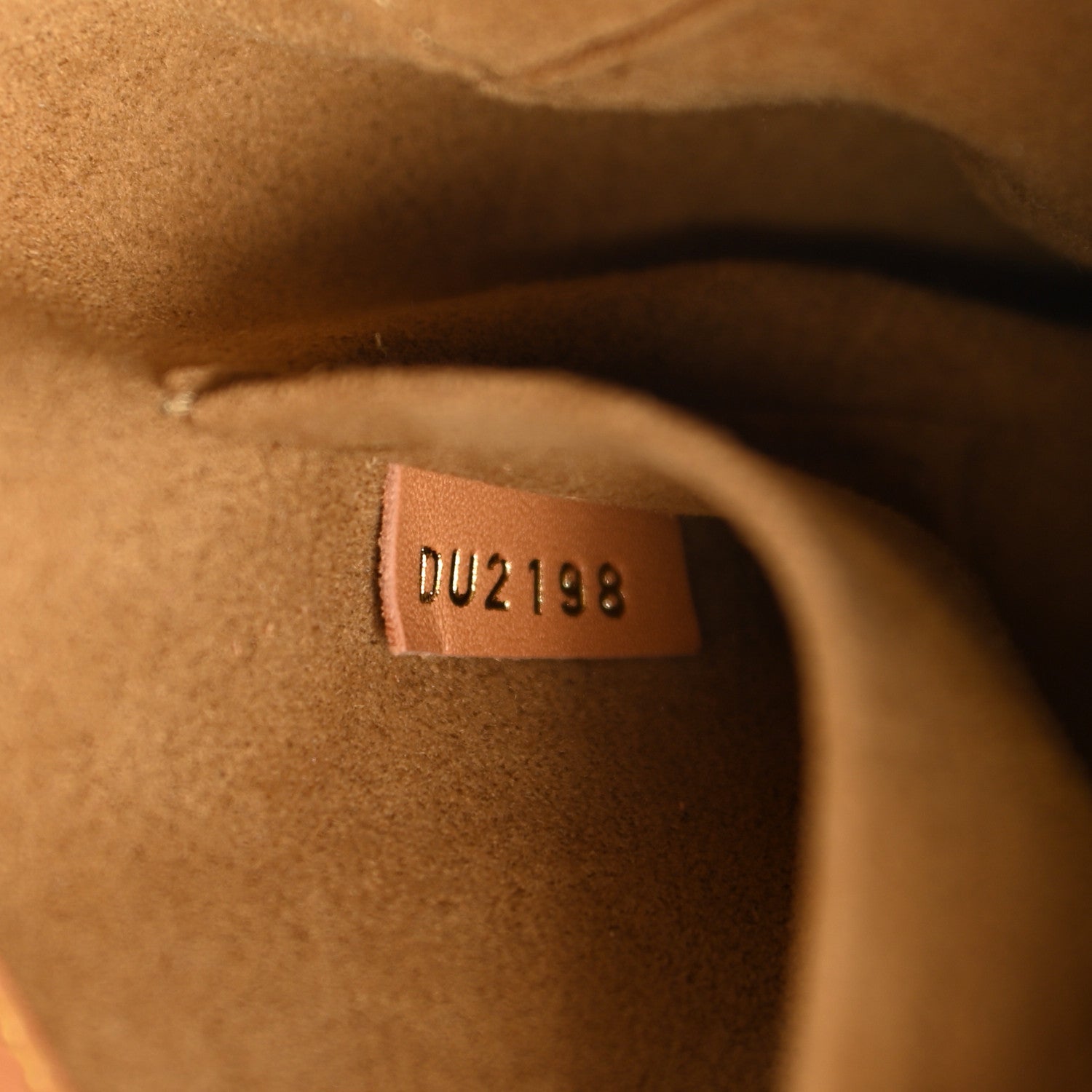 Louis Vuitton Monogram Boite Chapeau Souple MM 7 of 11