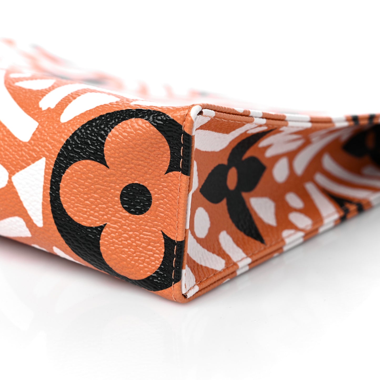 Monogram Giant Crafty Pochette Toiletry 26 Creme Caramel