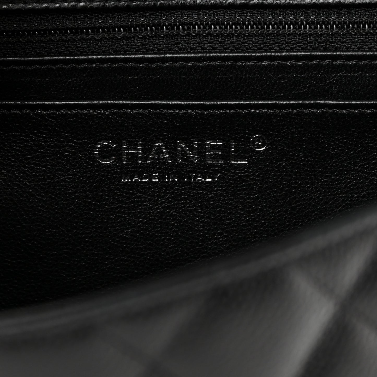 Caviar Quilted Jumbo Single Flap Black