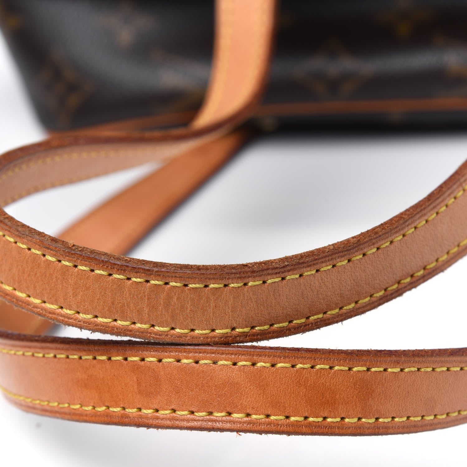 Louis Vuitton Monogram Cite MM 8 of 8