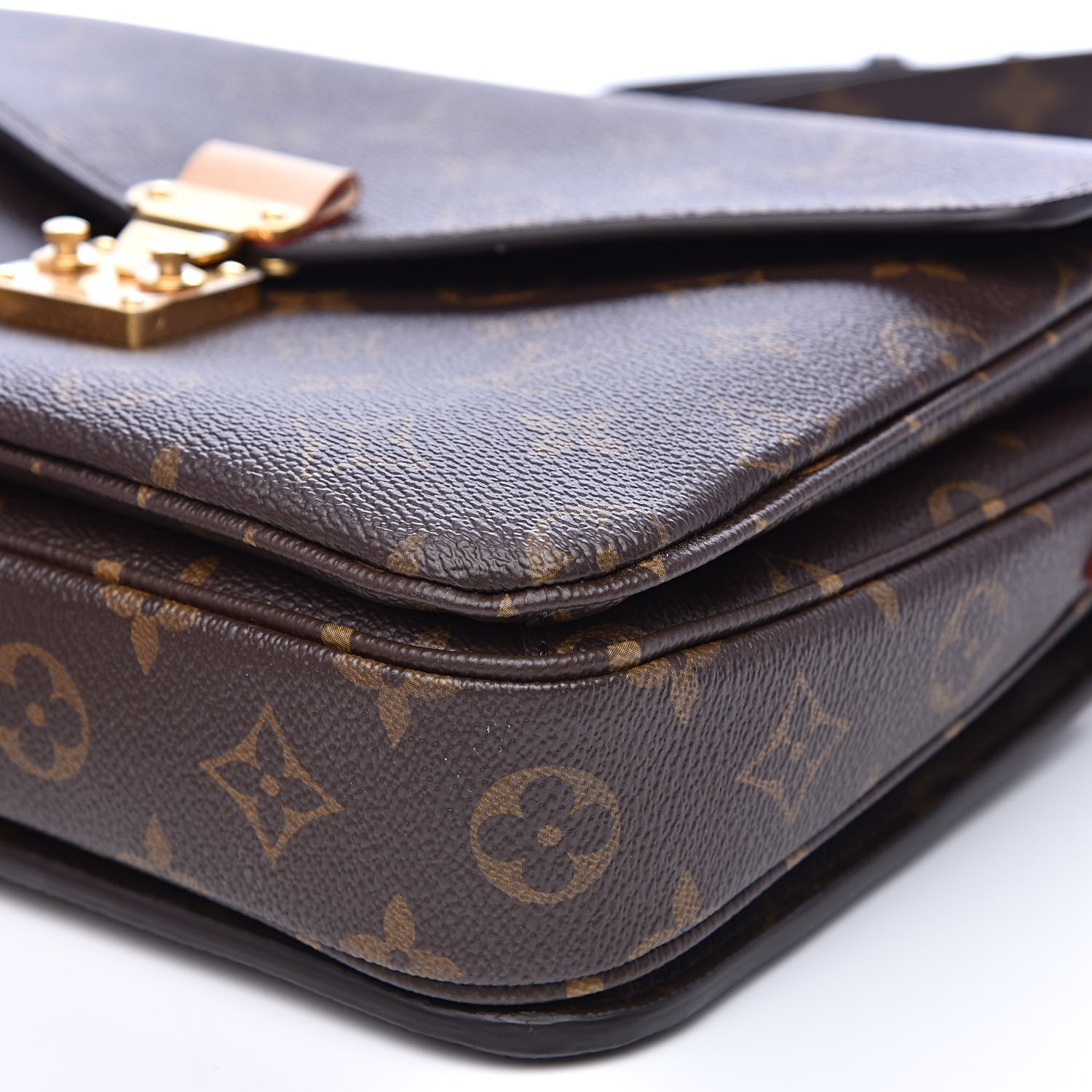 Louis Vuitton Monogram Pochette Metis 9 of 9