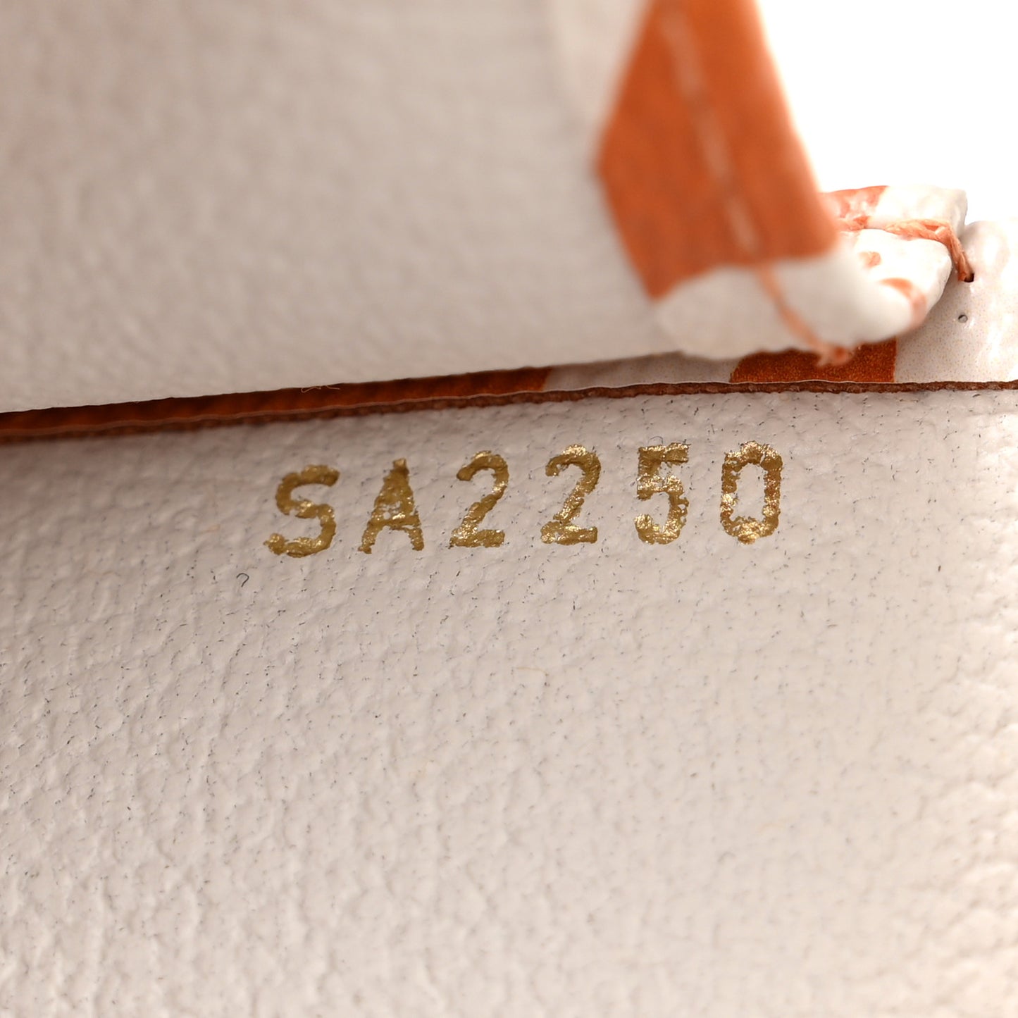 Monogram Giant Crafty Pochette Toiletry 26 Creme Caramel
