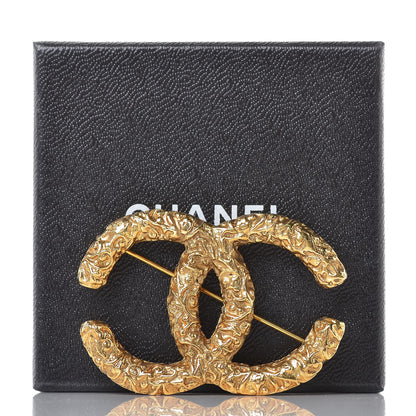 Chanel CC Brooch Gold 7 of 7