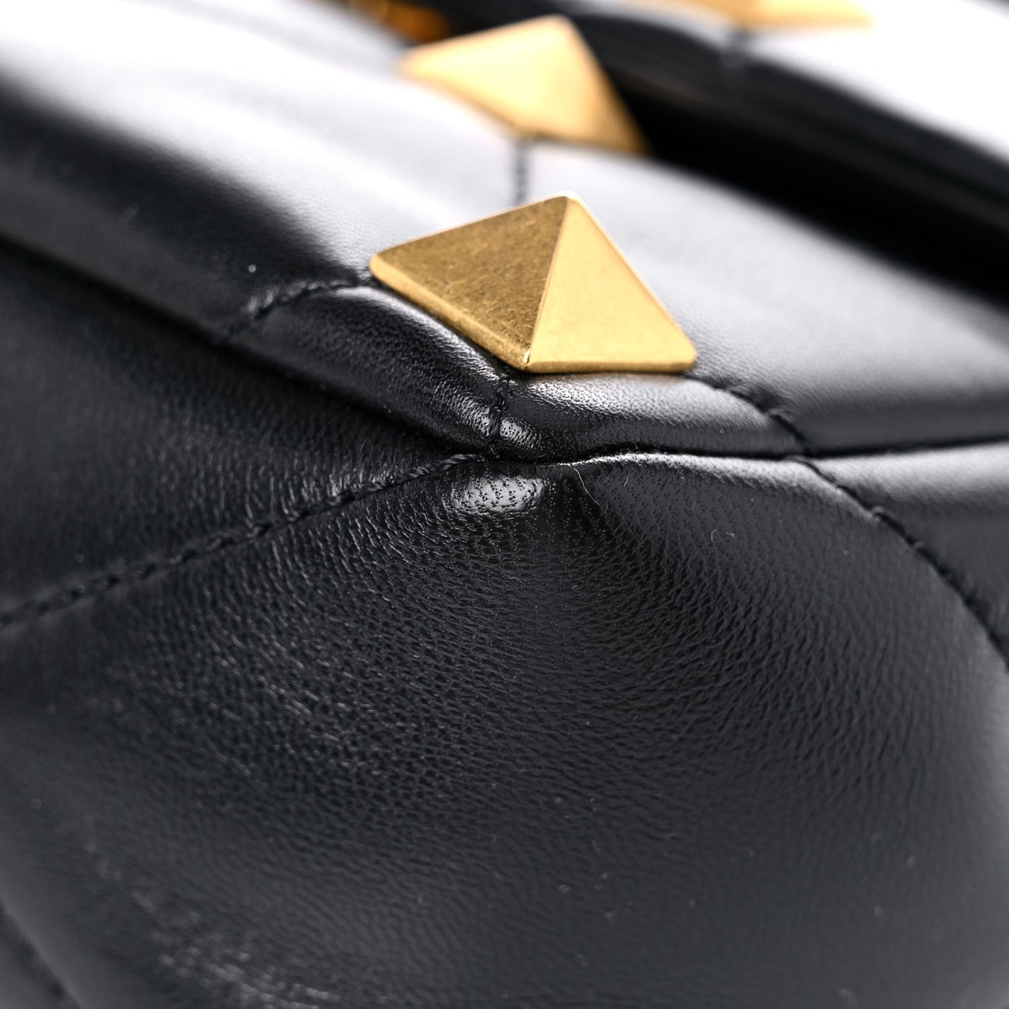 Nappa Medium Roman Stud Shoulder Bag Black