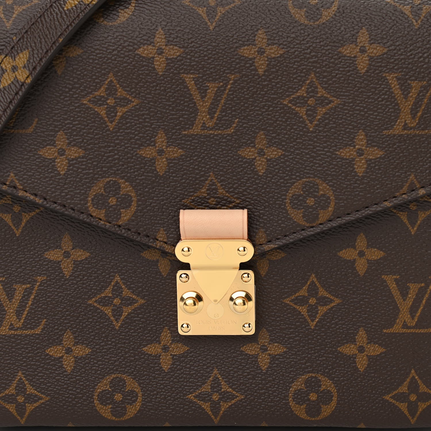 Louis Vuitton Monogram Pochette Metis 7 of 10