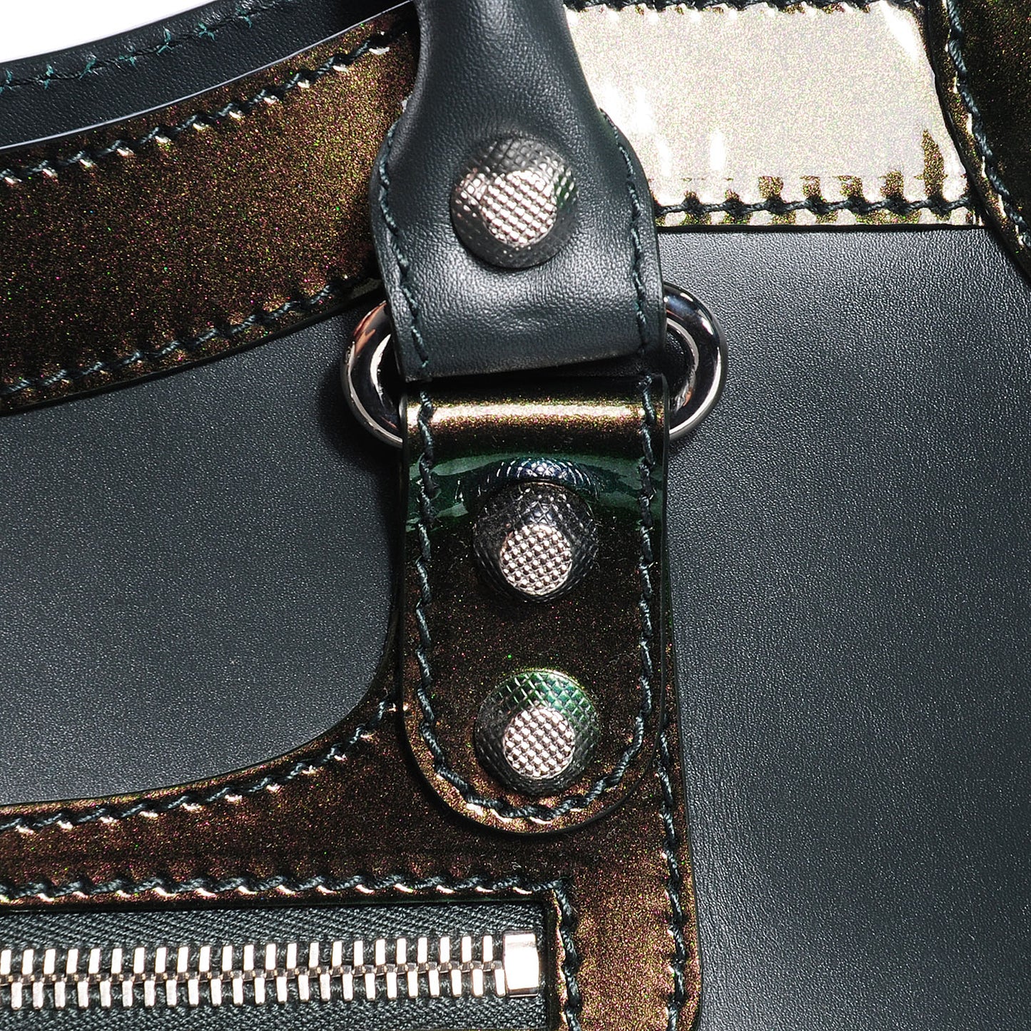 Smooth Calfskin Metallic Patent Giant 12 Silver Hardware City Vert Poker Fonce