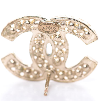 Chanel Pearl CC Earrings Light Gold 3 of 5