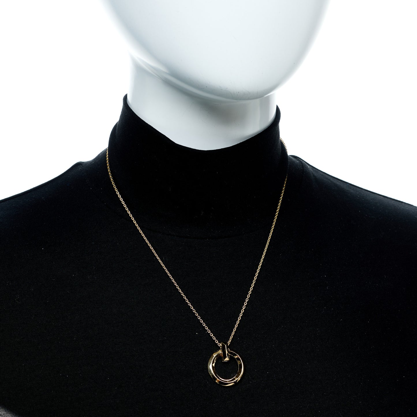 18K Yellow Gold T T1 Circle Pendant Necklace