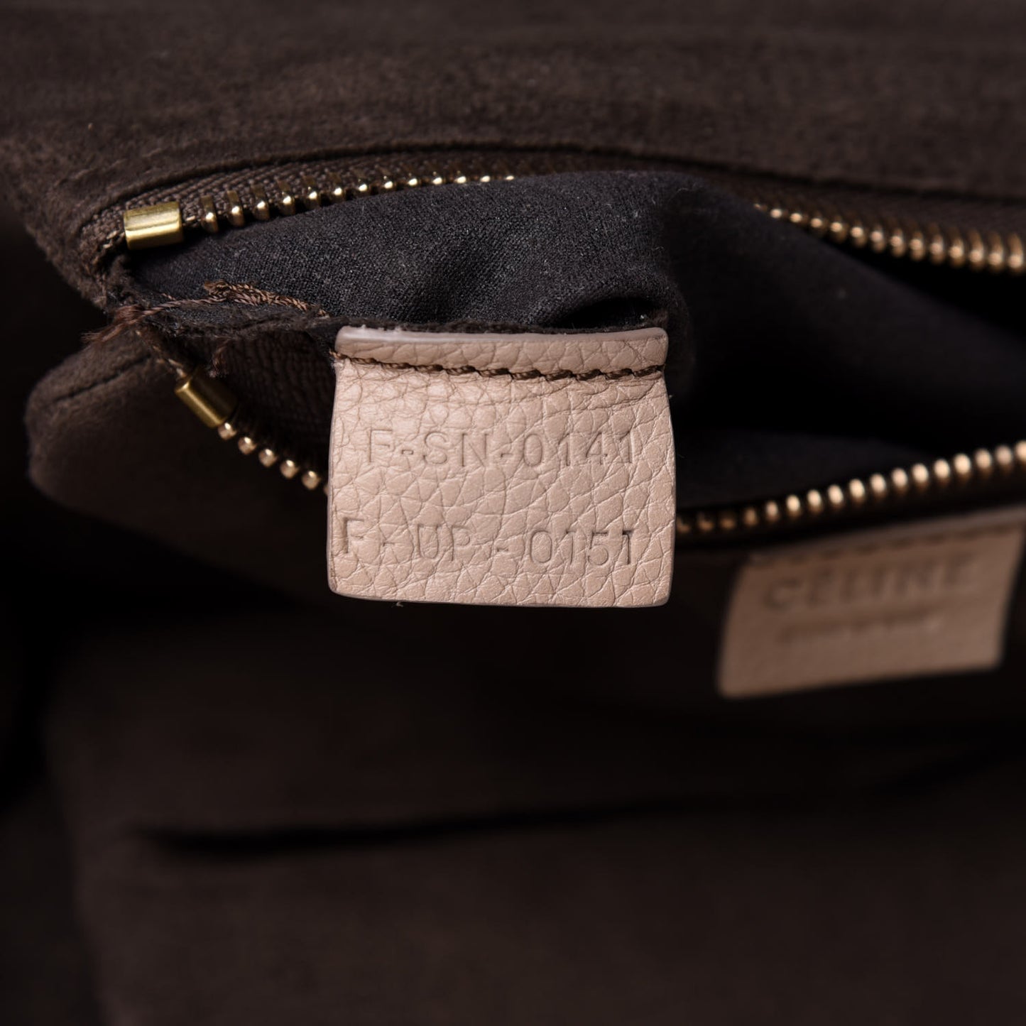Drummed Calfskin Micro Luggage Souris