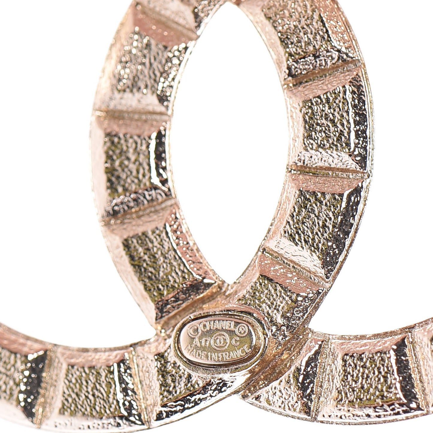 Studded CC Pin Brooch Gold