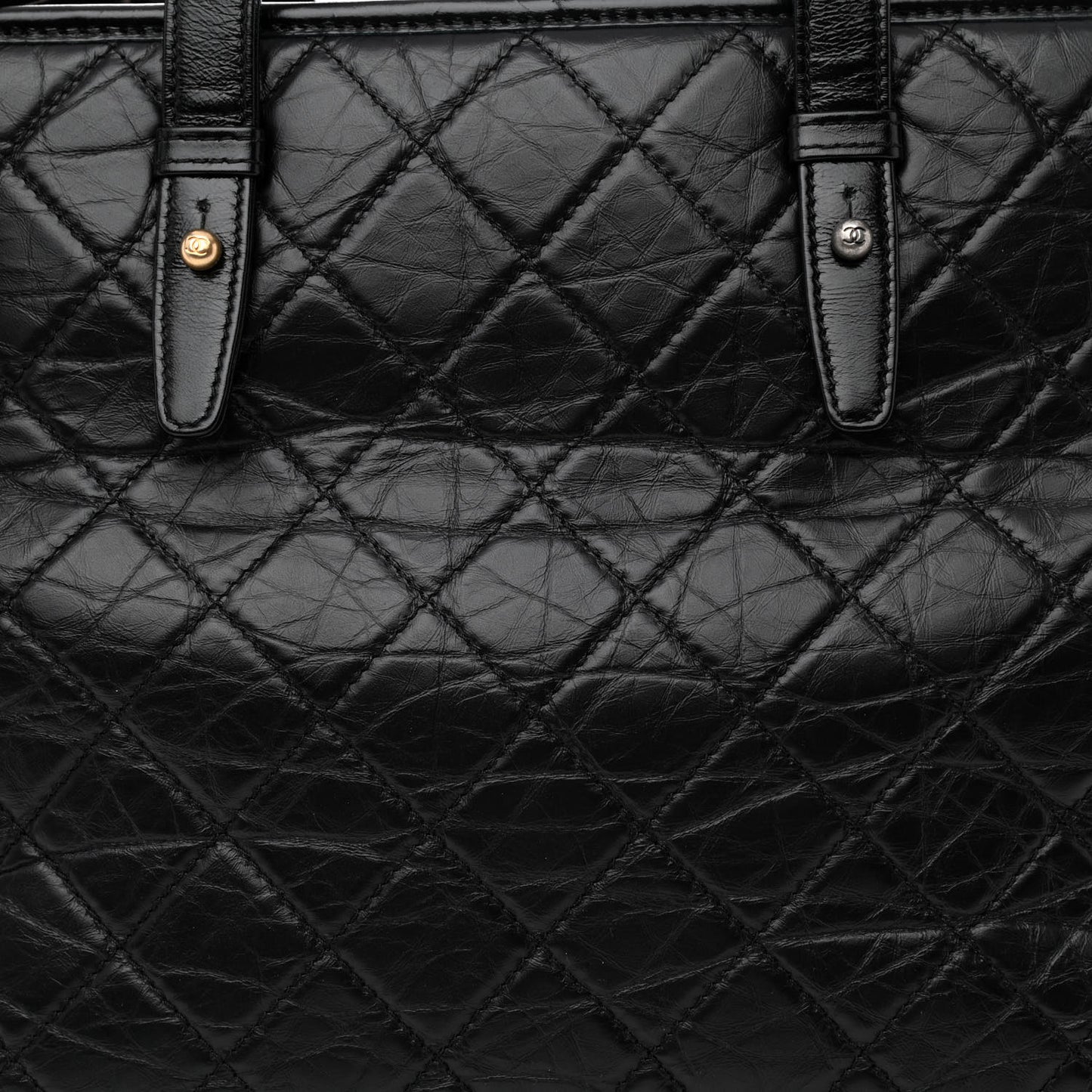Aged Calfskin Quilted Large Gabrielle Shopping Tote Black