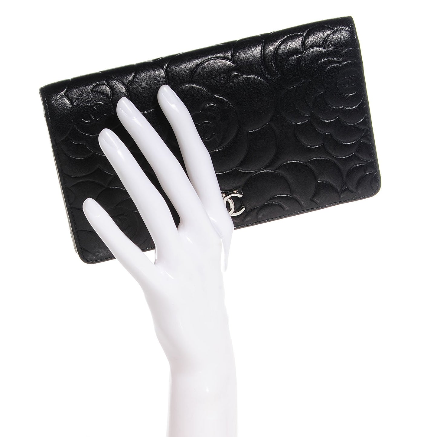 Lambskin Camellia Embossed Yen Wallet Black