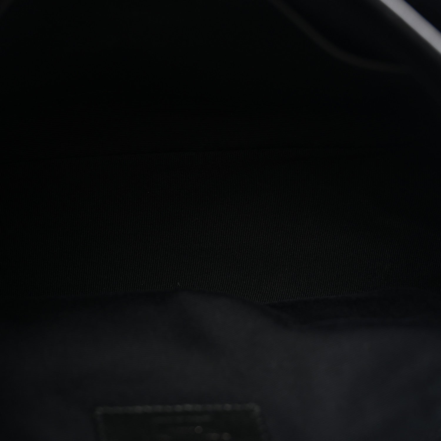 Saint Laurent Crinkled Calfskin Matelasse Monogram Medium Niki Chain Satchel Black 5 of 12