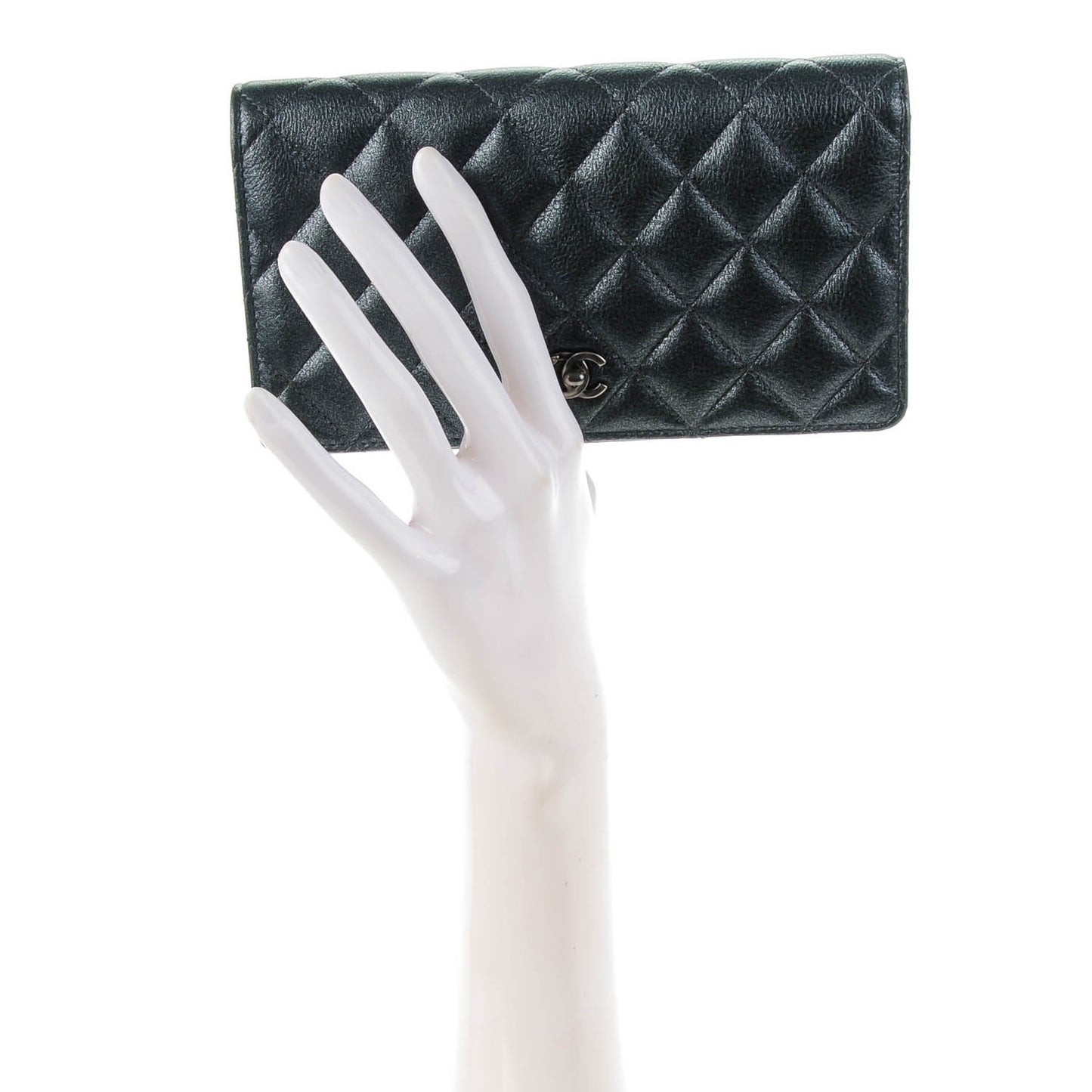 Metallic Calfskin Quilted Yen Wallet Charcoal