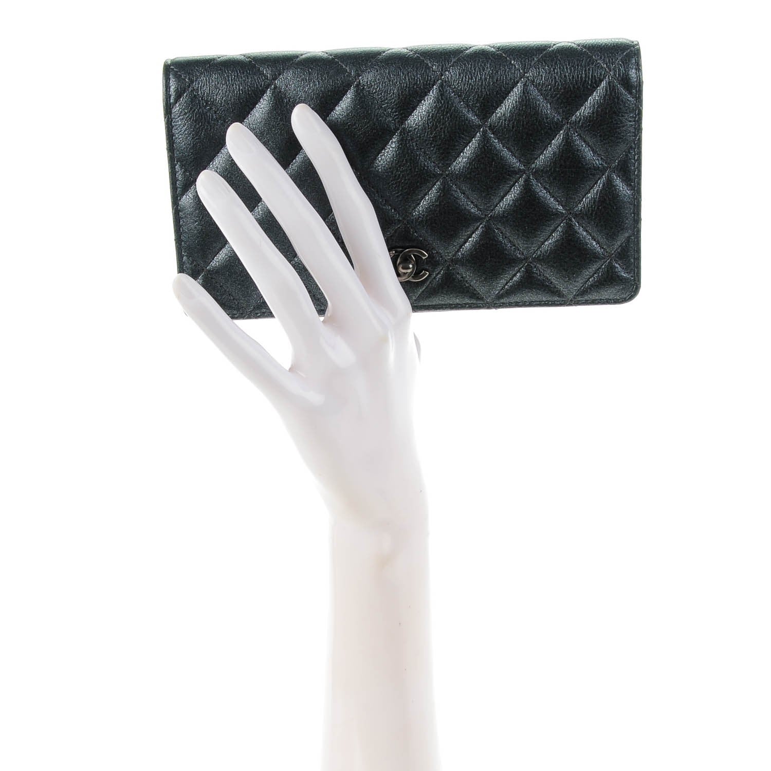 Chanel Metallic Calfskin Quilted Yen Wallet Charcoal 2 of 8