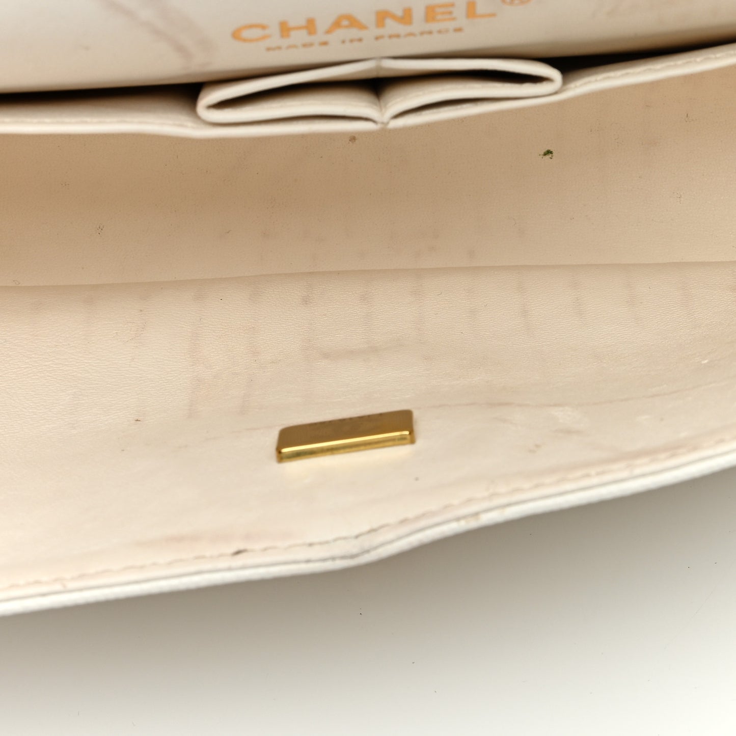 Caviar Quilted Medium Double Flap White