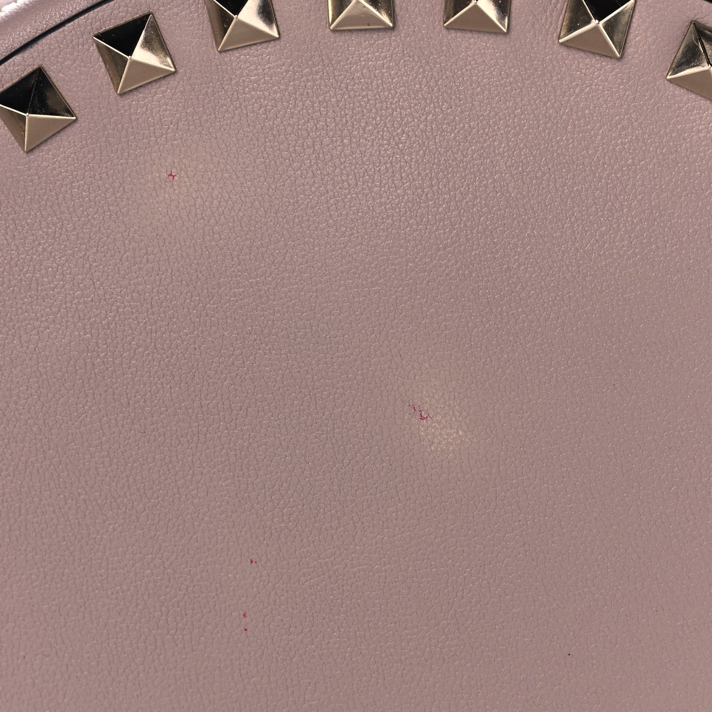 Calfskin Rockstud Round Crossbody Bag Poudre