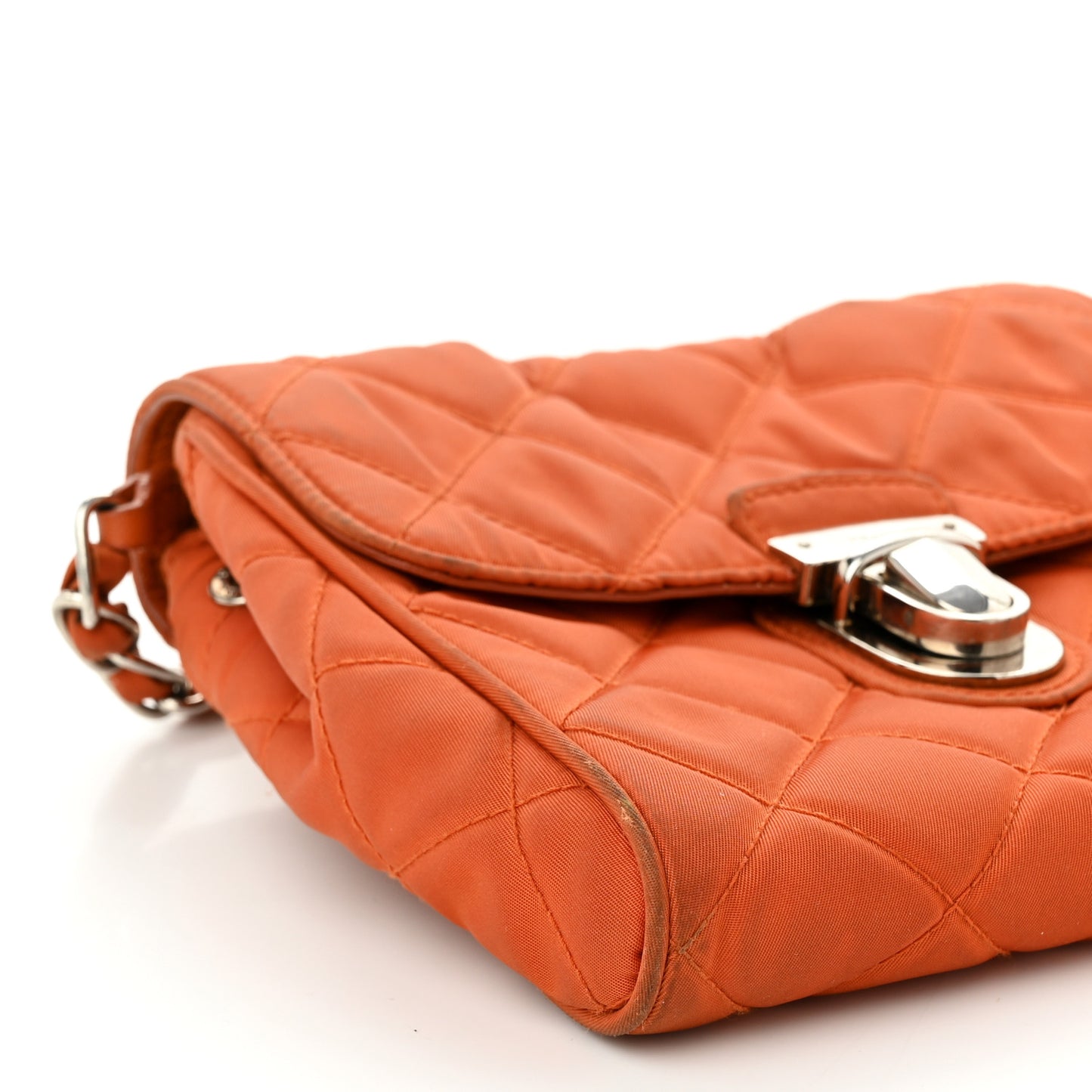 Nylon Tessuto Impuntu Quilted Flap Orange