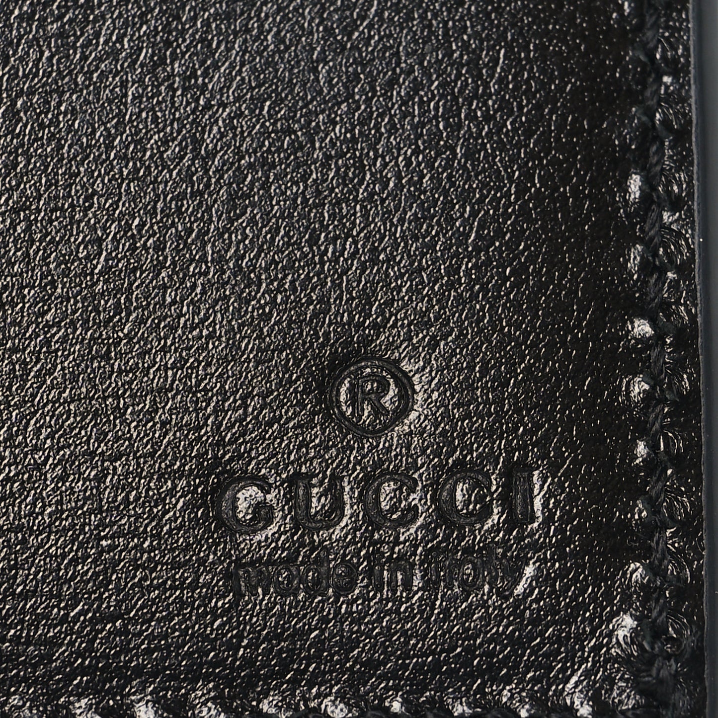 Smooth Calfskin GG Marmont Bi-Fold Wallet Black