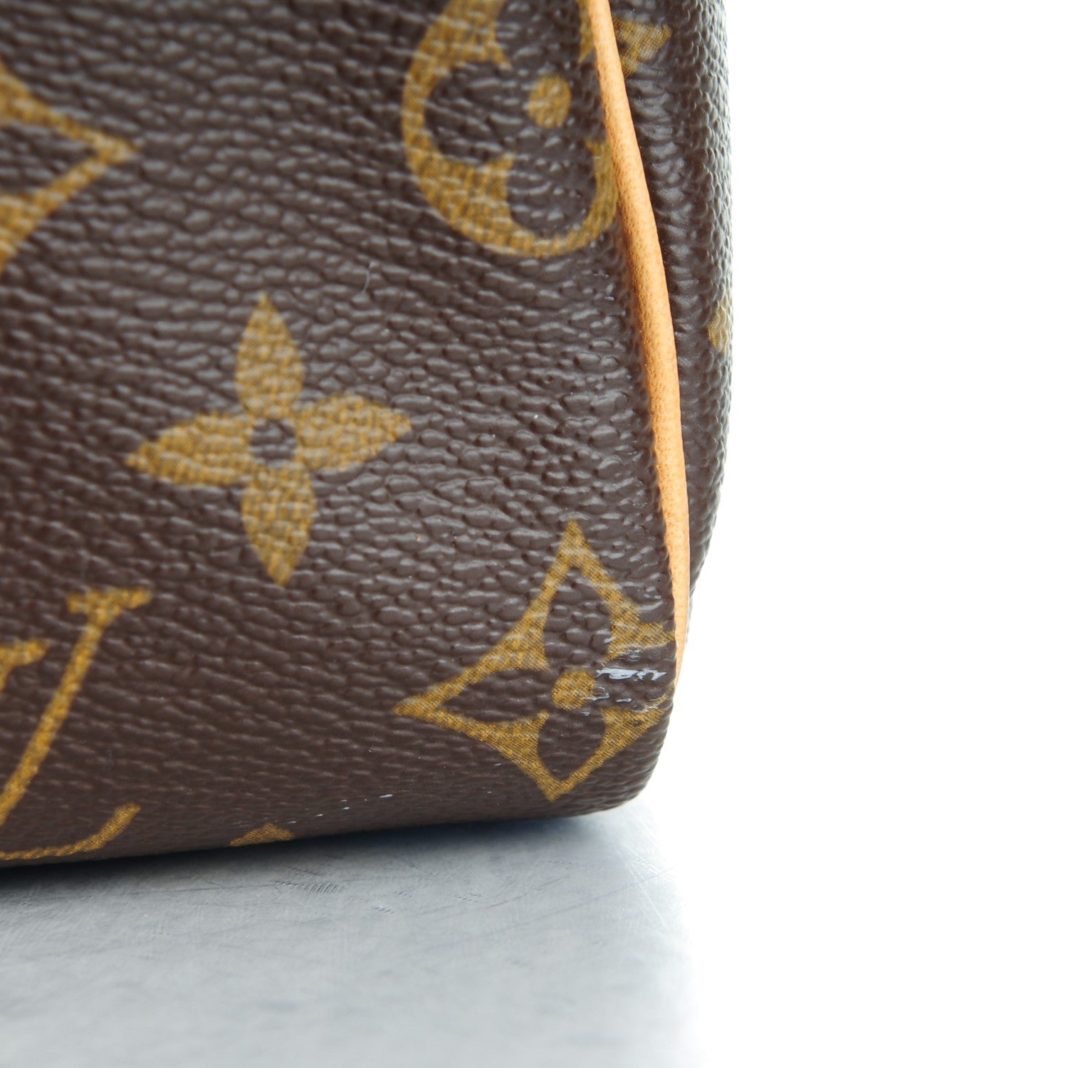 Louis Vuitton Monogram Speedy 25 8 of 16