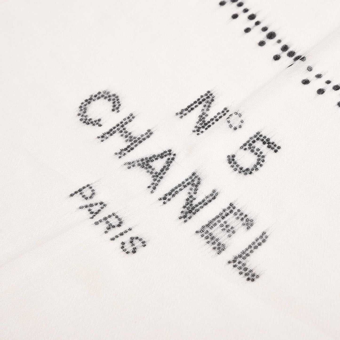 Cashmere CC Scarf White