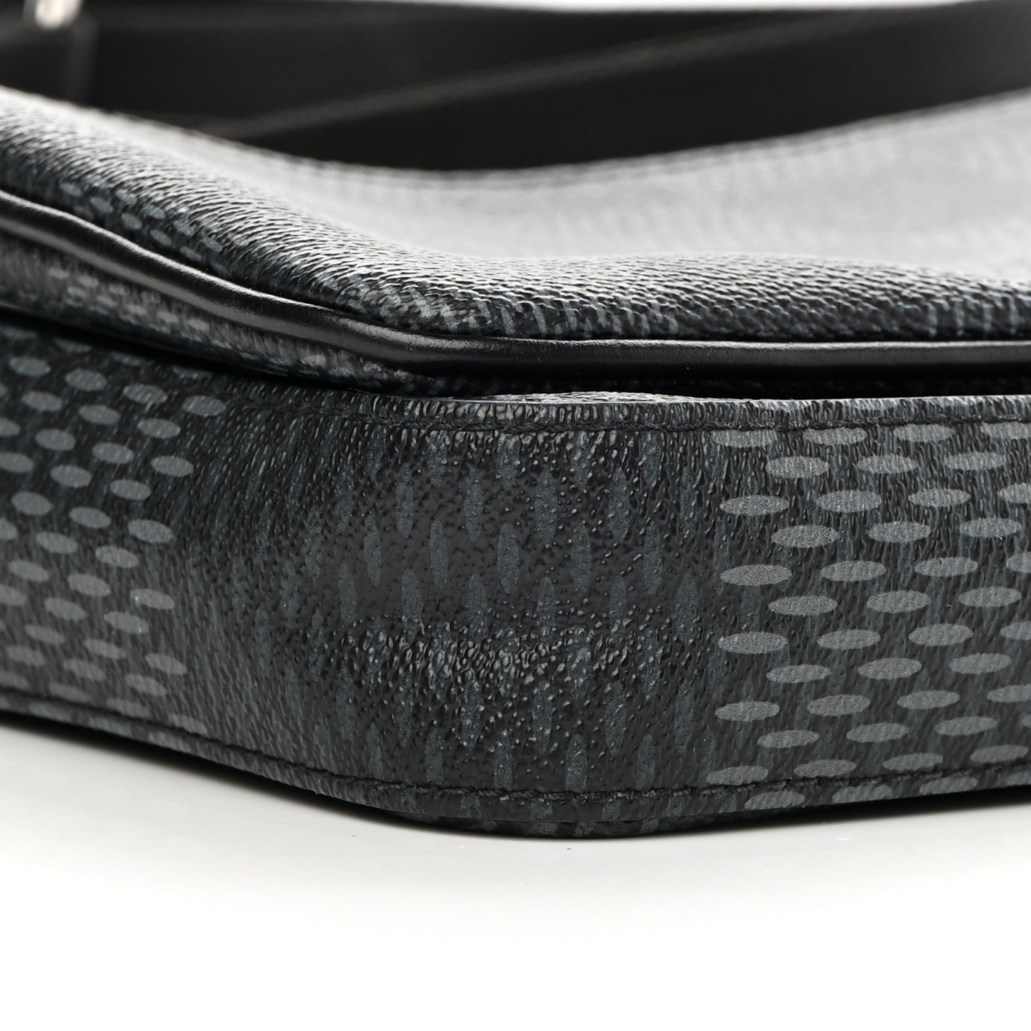 Louis Vuitton Damier Graphite 3D Trio Messenger 10 of 14