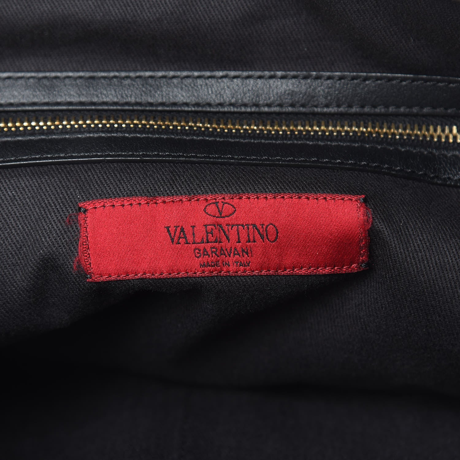 Valentino Garavani Vitello Rockstud Hobo Black 6 of 14