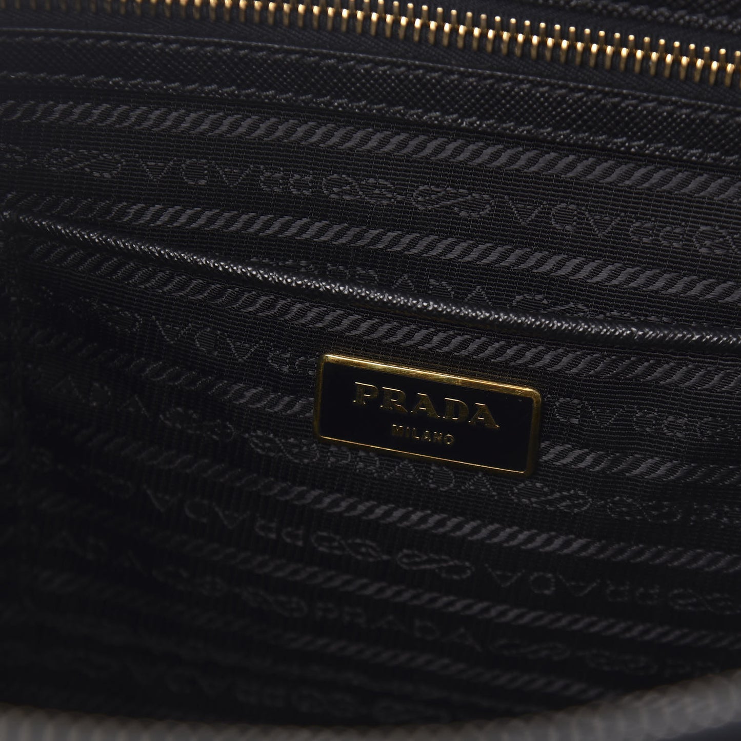 Saffiano Large Galleria Double Zip Tote Black