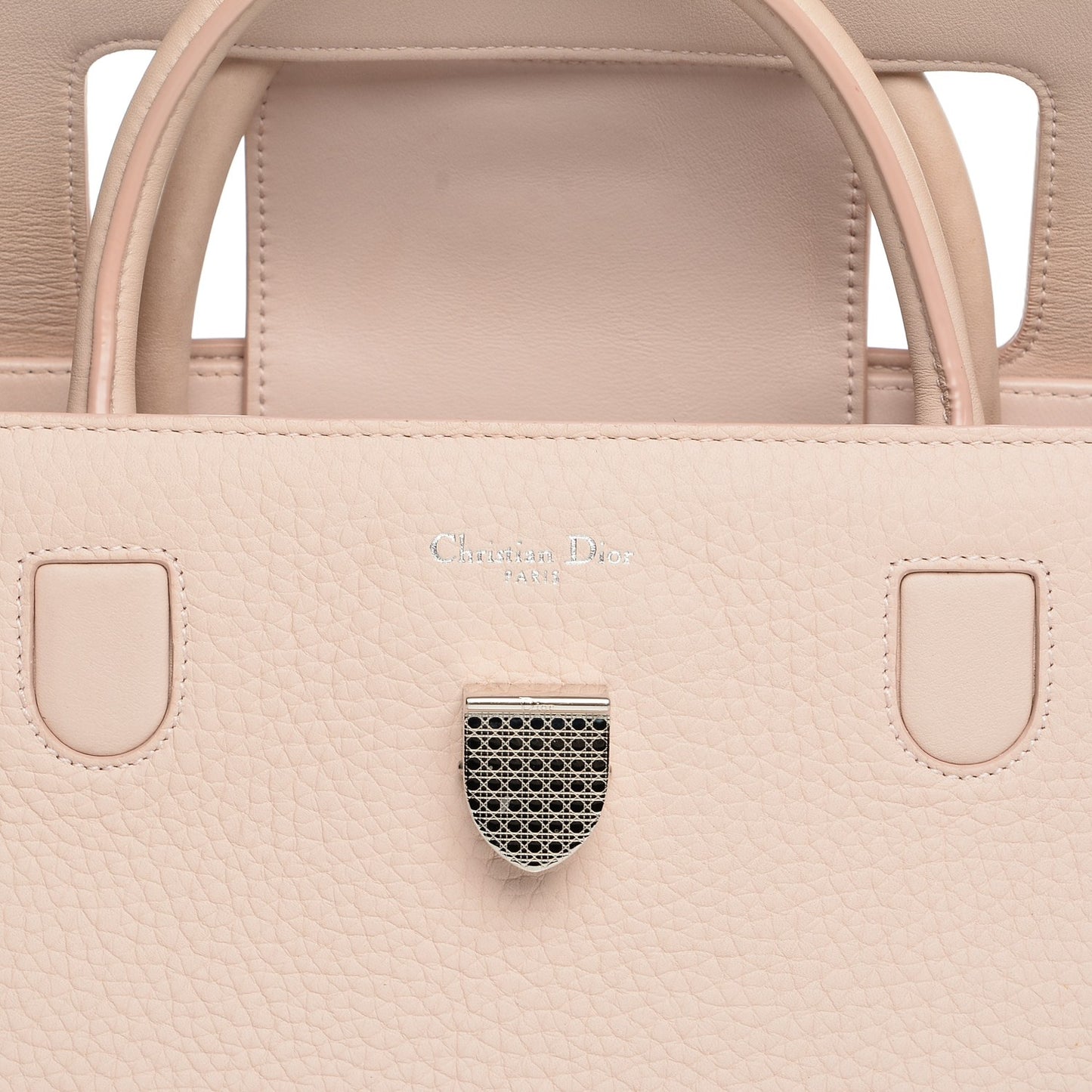 Grained Calfskin Medium Diorever Flap Tapioca