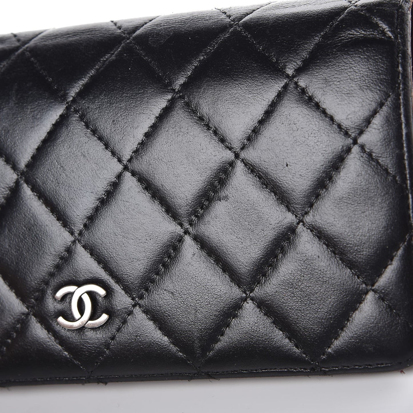Lambskin Quilted Yen Wallet Black