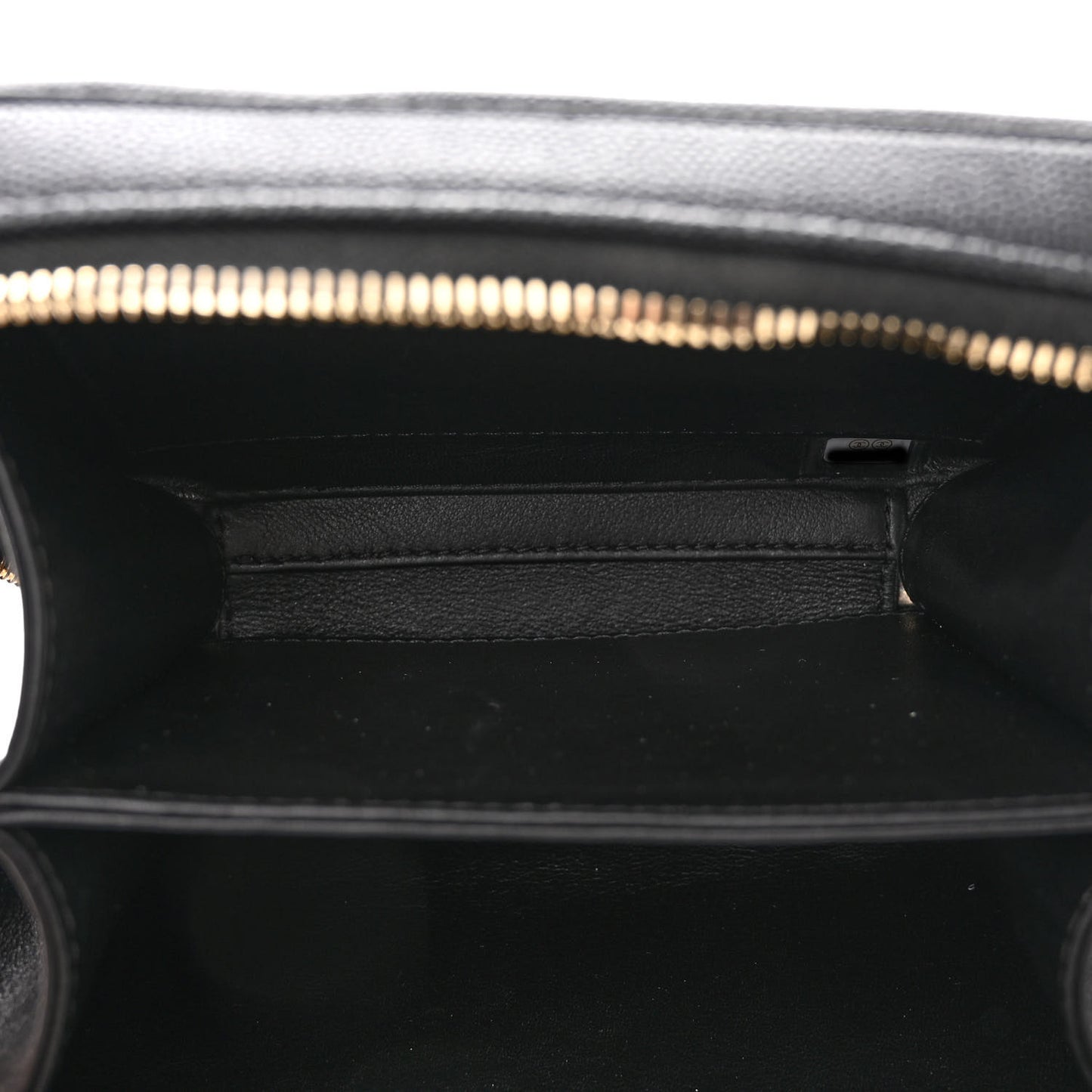 Caviar Quilted Small CC Filigree Vanity Case Black