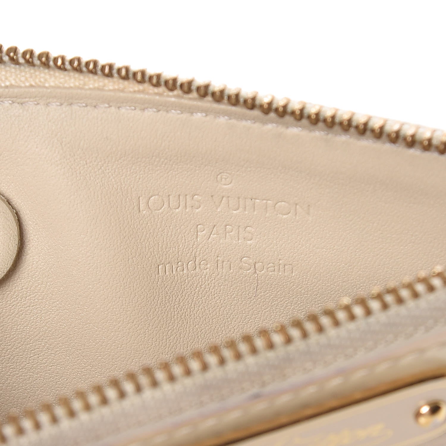 Louis Vuitton Vernis Key Pouch Perle 6 of 11