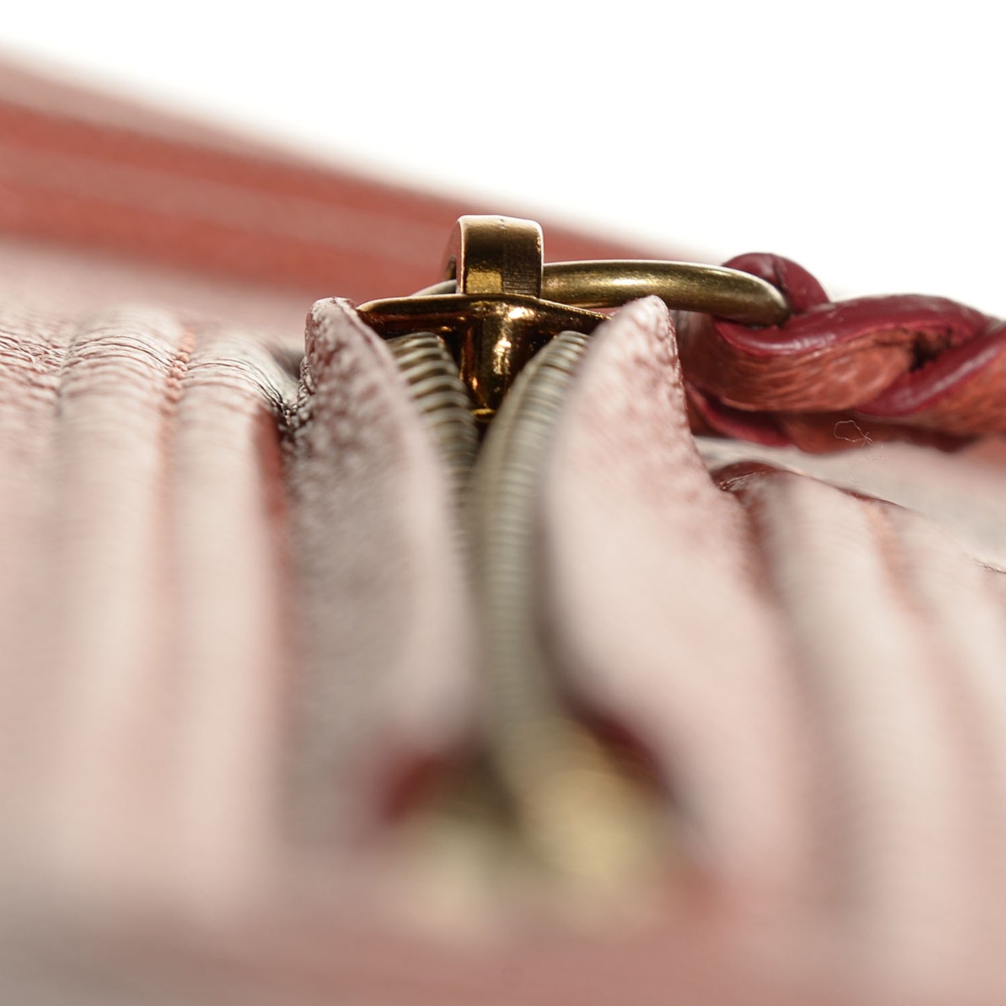Shiny Grained Calfskin Medium Phantom Luggage Terracotta