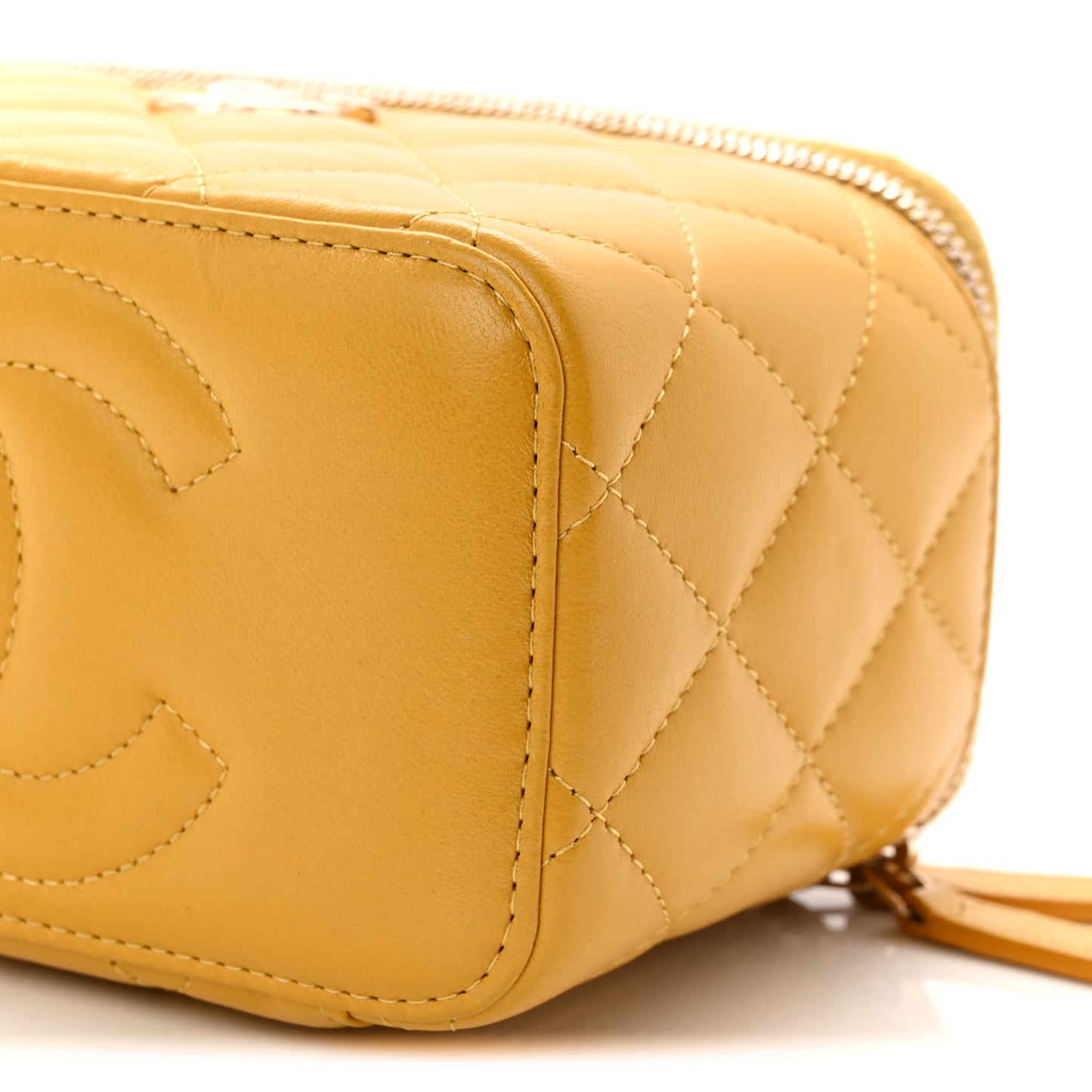 Lambskin Quilted Small Charming Top Handle Vanity Case With Chain Yellow
