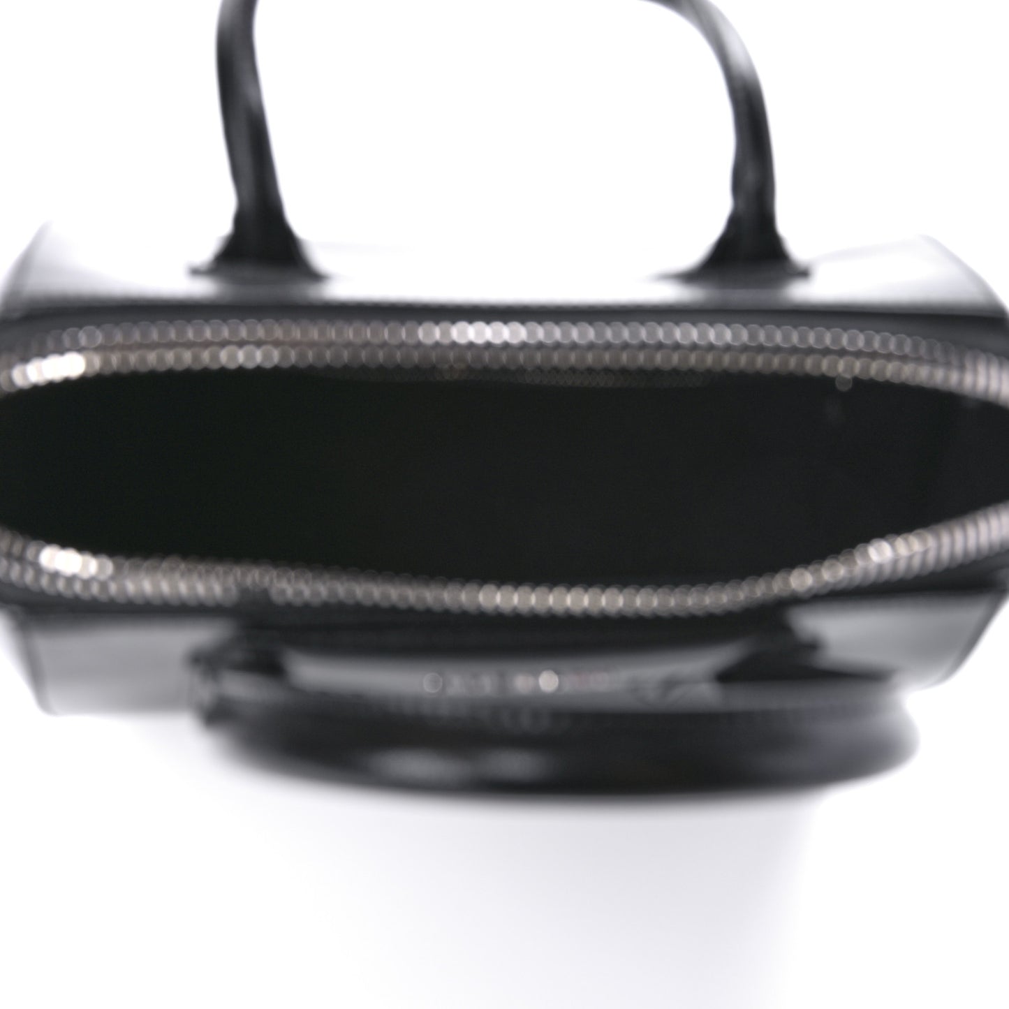 Shiny Lord Calfskin Small Antigona Black