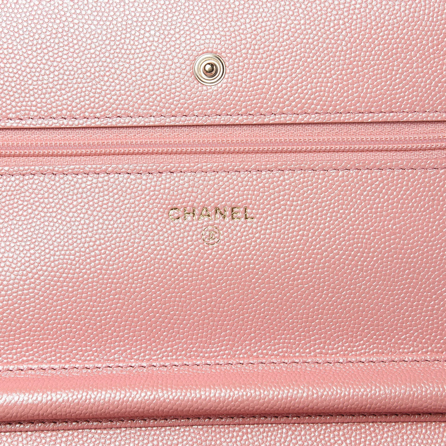 Iridescent Caviar Quilted Wallet on Chain WOC Pink