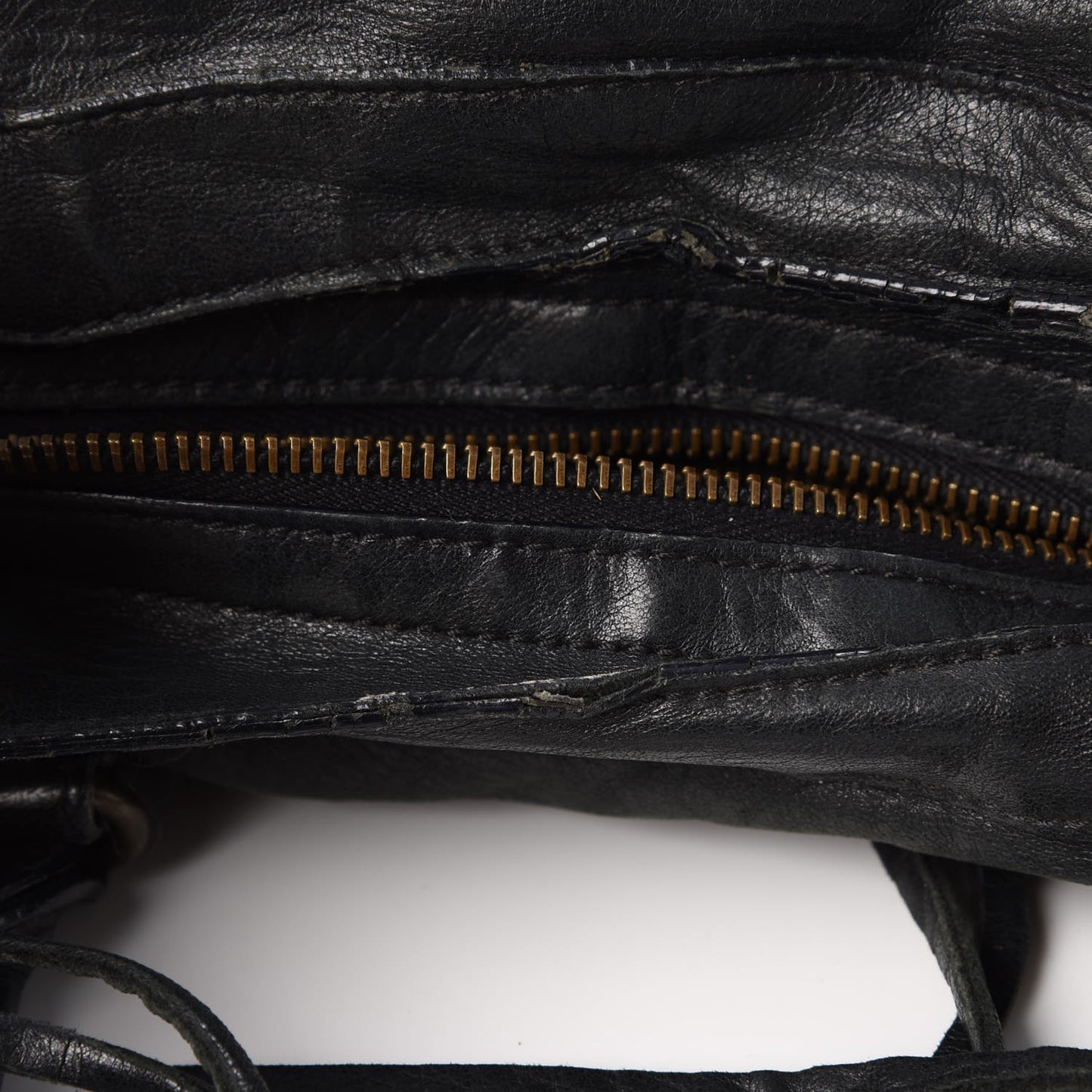 Agneau Classic Hardware City Black