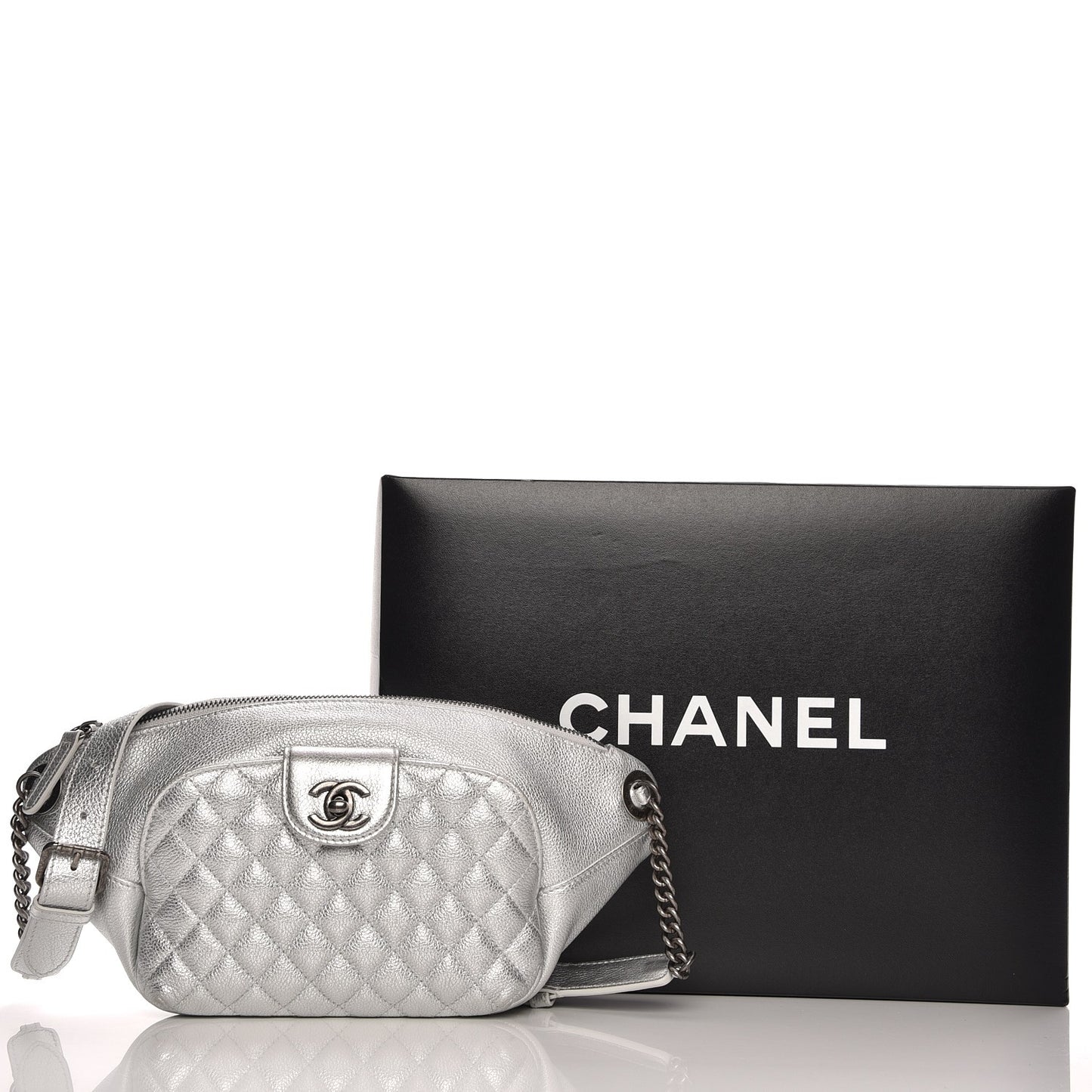 Metallic Grained Calfskin Quilted Casual Rock Waist Bag Fanny Pack Silver