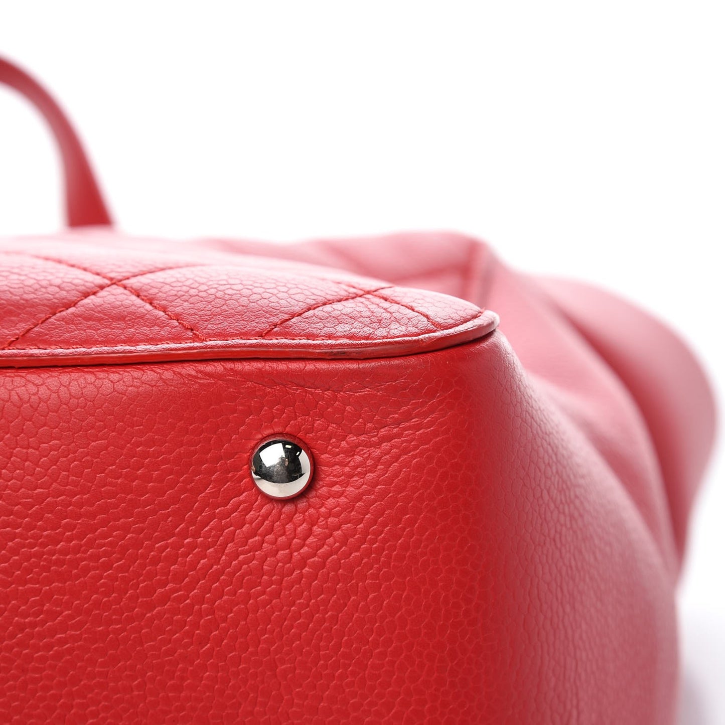 Caviar Quilted Large CC Box Shopping Tote Red