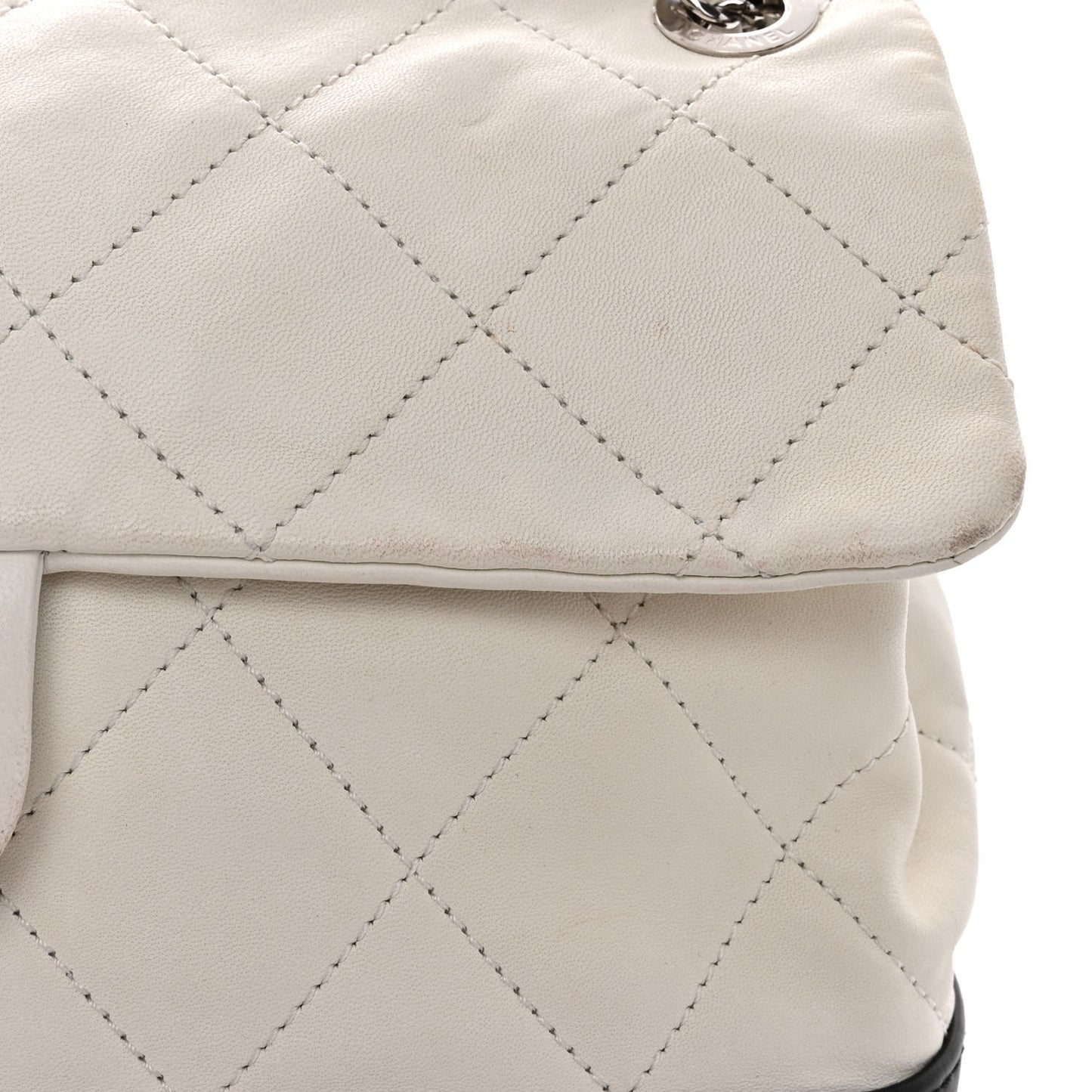 Calfskin Quilted VIP Flap White Black