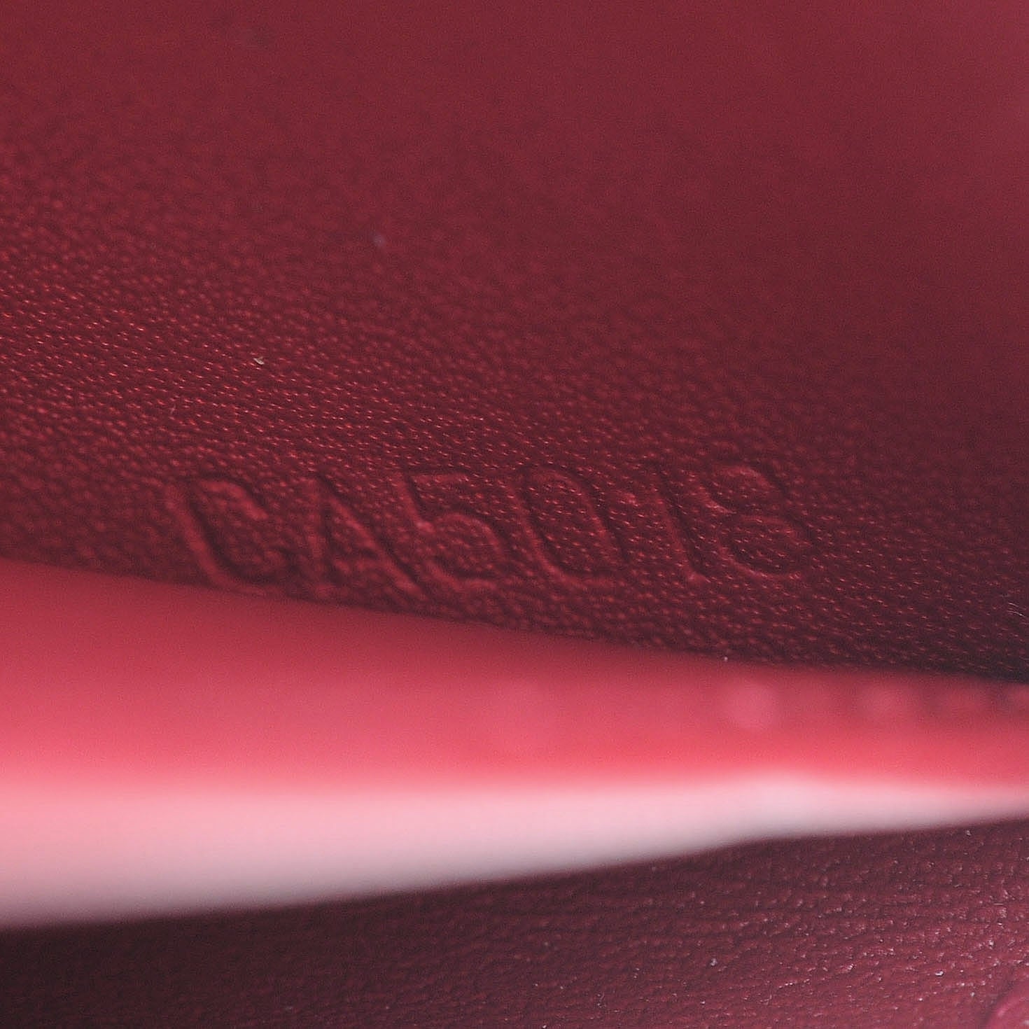 Louis Vuitton Vernis Zippy Wallet Pomme D'Amour 8 of 8