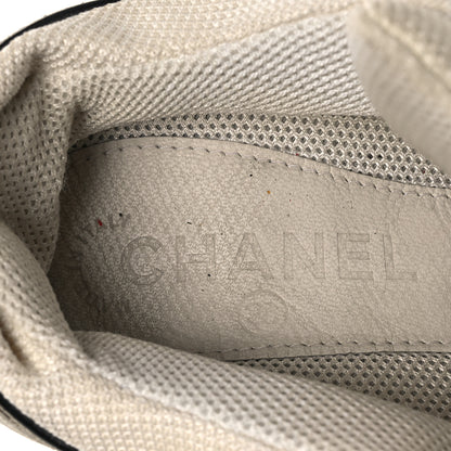 Chanel Mesh Suede Calfskin Grosgrain Womens CC Sneakers 37.5 White Black 9 of 14