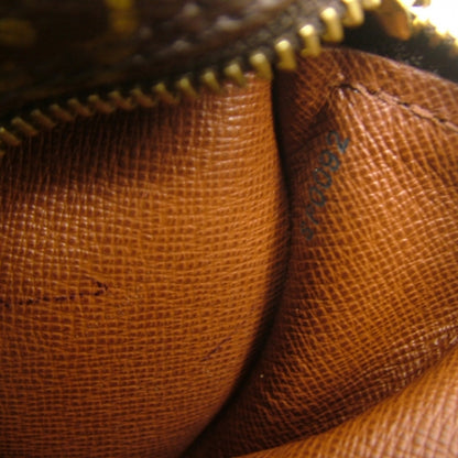 Louis Vuitton Monogram Papillon 26 8 of 8
