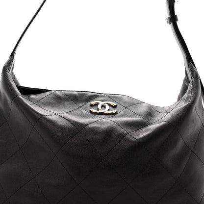 Chanel Shiny Lambskin Quilted Maxi Hobo Black 6 of 10