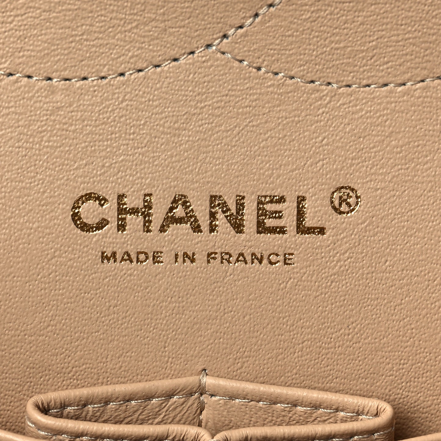 Caviar Quilted Jumbo Double Flap Beige Clair