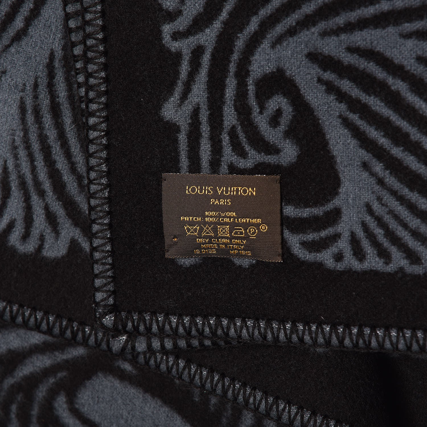 Louis Vuitton Wool Rope Throw Blanket Black Indigo 5 of 5